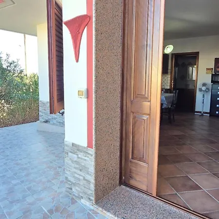 Violet House Apartment
